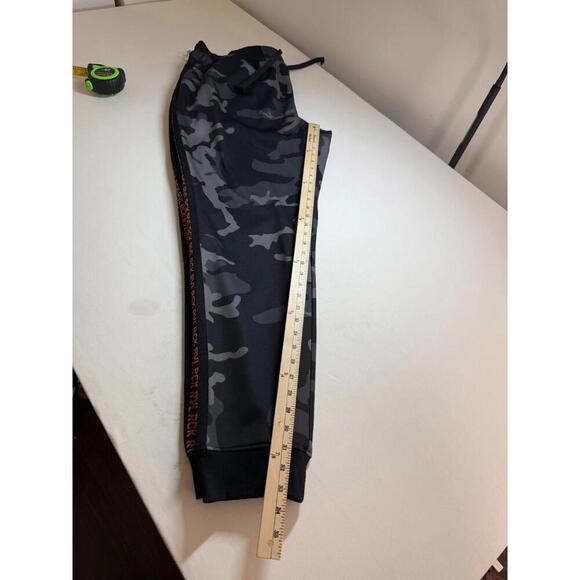NWT Rock Revival Black Camo Morris Jogger XXL - Picture 8 of 8